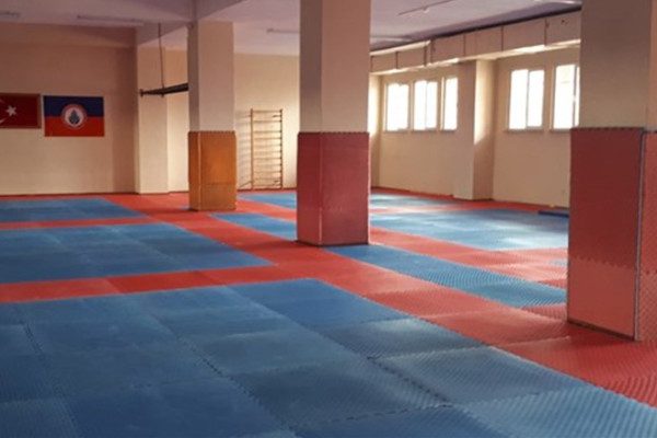 İBB Esenler Hakkı Başar Spor Tesisi