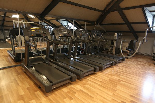 İBB Ümraniye Mithatpaşa Spor Merkezi