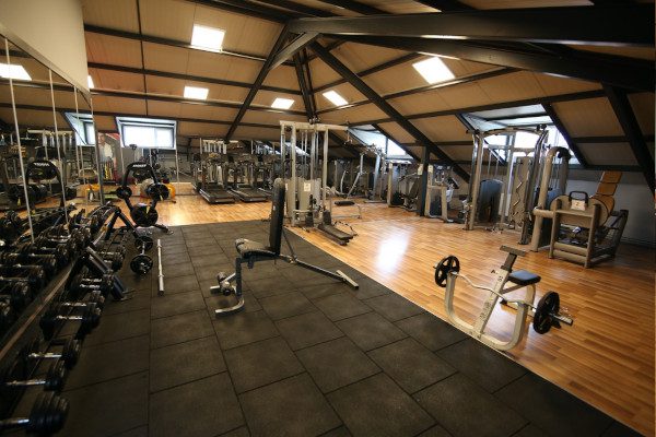 İBB Ümraniye Mithatpaşa Spor Merkezi