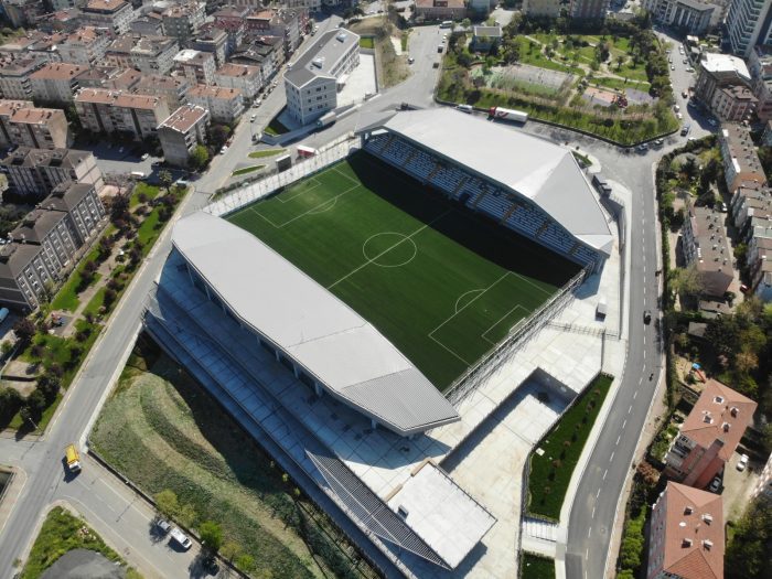 İBB Gaziosmanpaşa Halit Kıvanç Şehir Stadı