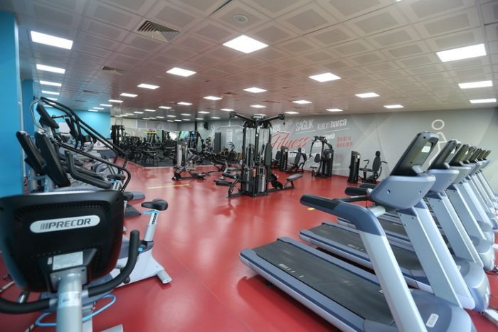 İBB Tevfik Aydeniz Spor Tesisi