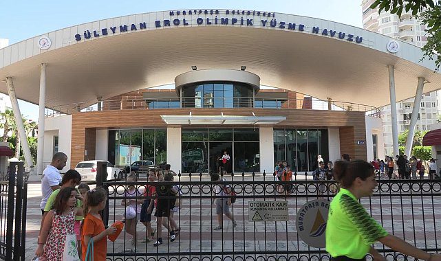 Süleyman Erol Olimpik Yüzme Havuzu